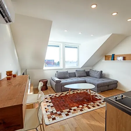 Vila A9 Luxury Balatonudvari